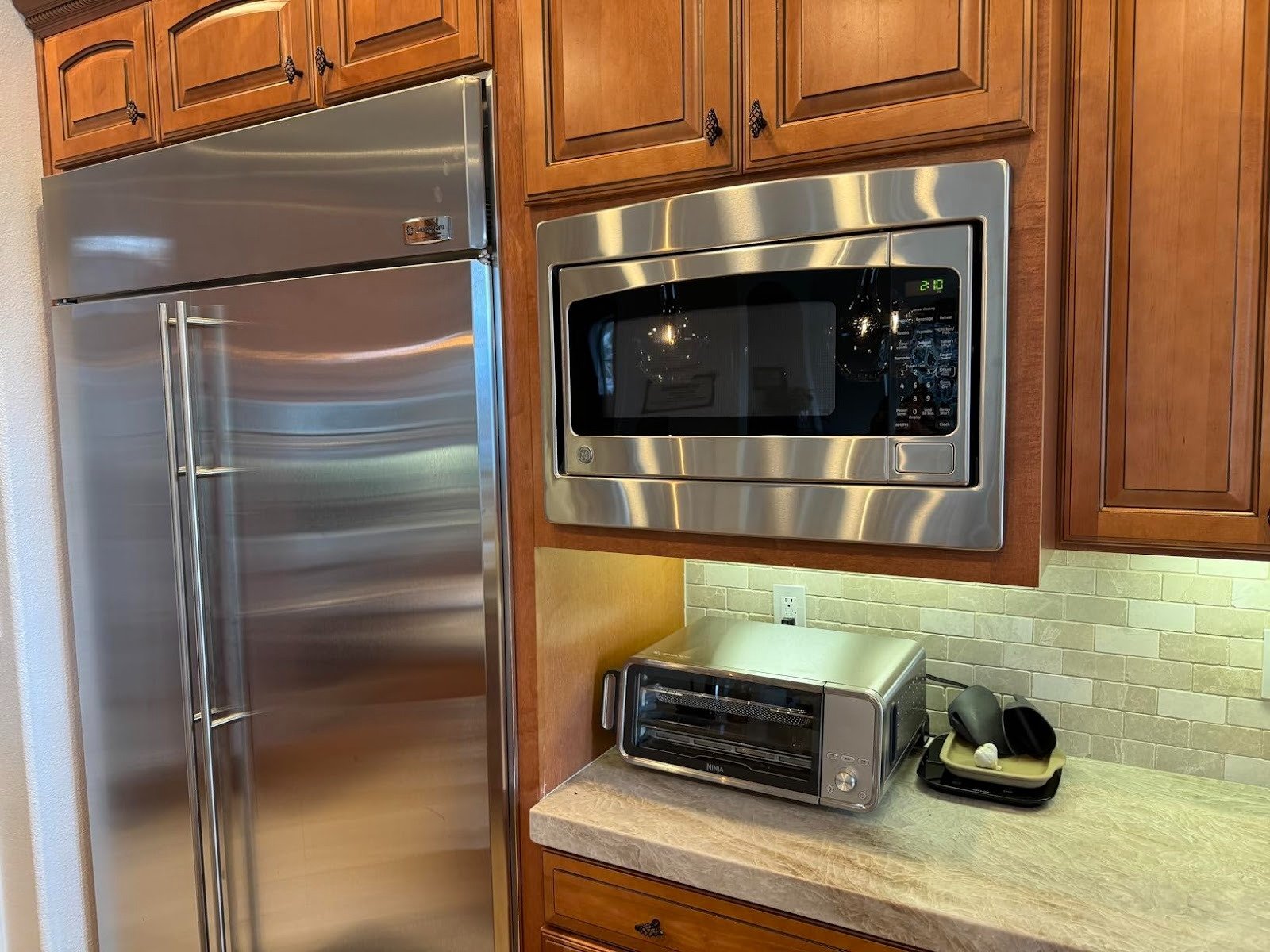 GE GCST20S1WSS Countertop Microwave: A Variance-Based Decision